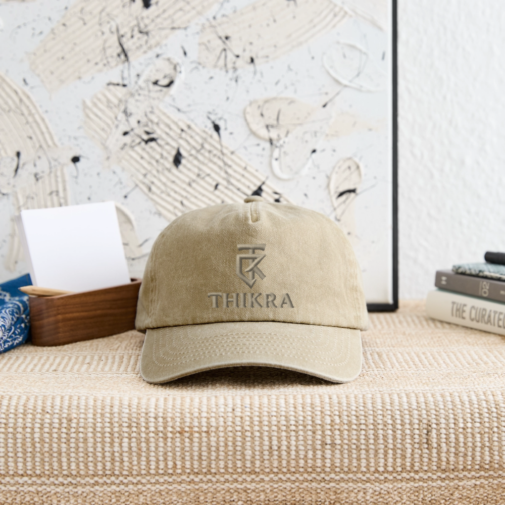 ThiKra's Premium Fitcap - vintage beige